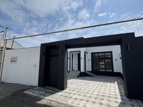 4 otaqlı həyət evi, 100 m², Binə: 165 000 ₼ 5