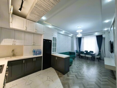 Kirayə 3 otaqlı mənzil, 100 m², Nəriman Nərimanov: 1 300 ₼/ay 2