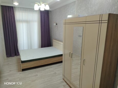 2-room apartment for rent, 70 m², Əhmədli: 700 ₼/mo 3