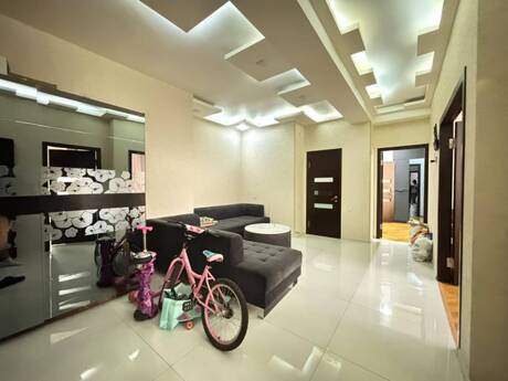 Kirayə 3 otaqlı mənzil, 135 m², Qara Qarayev: 1 000 ₼/ay 5