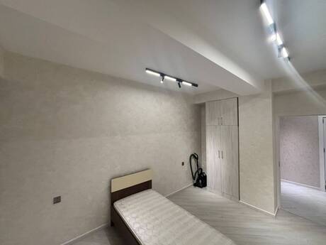 Аренда: 3-комнатная квартира, 100 м², Elmlər Akademiyası: 900 ₼/мес 3