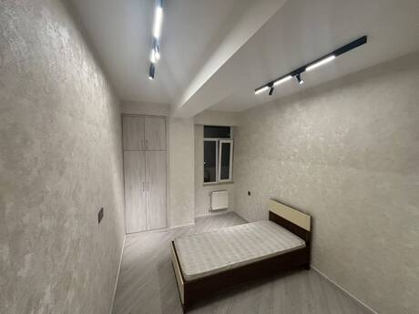 Аренда: 3-комнатная квартира, 100 м², Elmlər Akademiyası: 900 ₼/мес 4