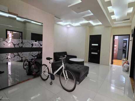 Аренда: 3-комнатная квартира, 130 м², Qara Qarayev: 1 000 ₼/мес 2