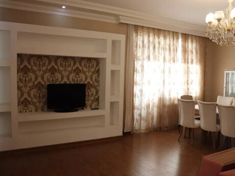 Kirayə 3 otaqlı mənzil, 152 m², Elmlər Akademiyası: 1 200 ₼/ay 4