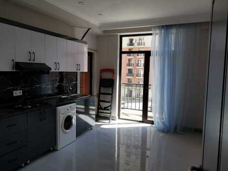 3-room apartment for rent, 100 m², West Town: 950 ₼/mo 4