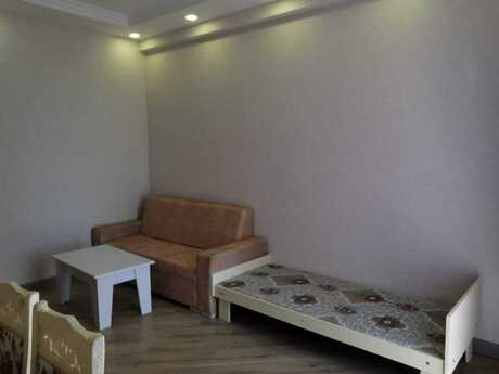 3-room apartment for rent, 100 m², West Town: 950 ₼/mo 3