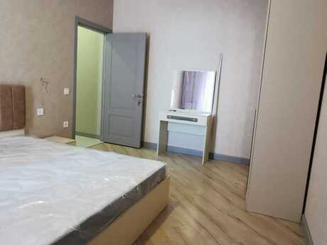 3-room apartment for rent, 100 m², West Town: 950 ₼/mo 2
