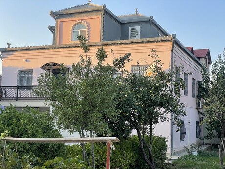 6 otaqlı həyət evi, 360 m², Badamdar: 1 500 000 ₼ 2