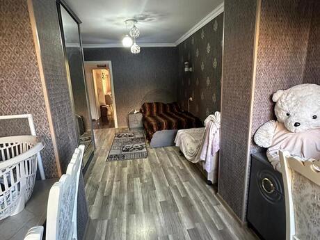 3 otaqlı mənzil, 90 m², Neftçilər: 250 000 ₼ 2