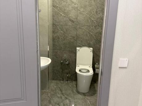 Kirayə 2 otaqlı mənzil, 100 m², West Town: 800 ₼/ay 2