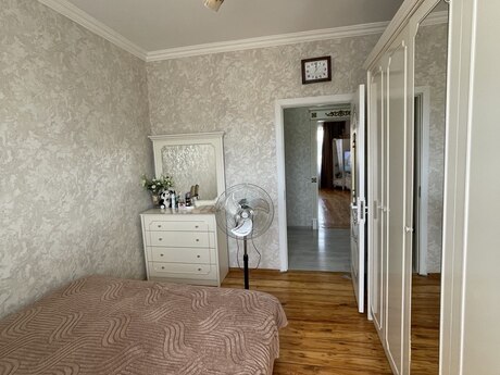 3 otaqlı mənzil, 70 m², Bakıxanov: 198 000 ₼ 5