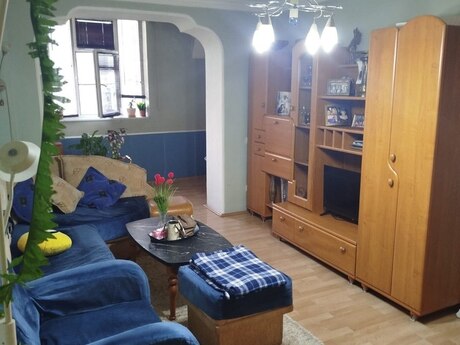 Elan №6474280 - Bakı, Gənclik m., 3 otaqlı, 60 m², 3/5 mərtəbə