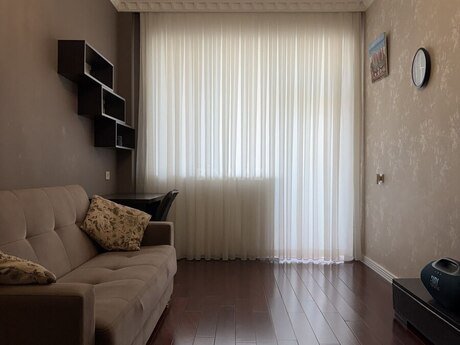 4-room apartment, 145 m², 8 Noyabr: 430 000 ₼ 5