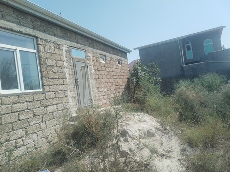 4 otaqlı həyət evi, 120 m², Binə: 57 000 ₼ 2