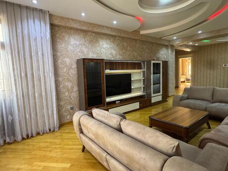 3 otaqlı mənzil, 145 m², Xalqlar Dostluğu: 365 000 ₼ 3