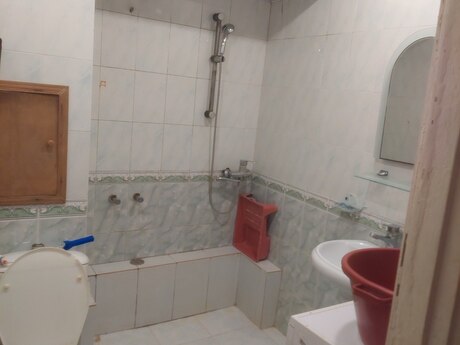 1-room apartment for rent, 50 m², Yeni Günəşli: 400 ₼/mo 4