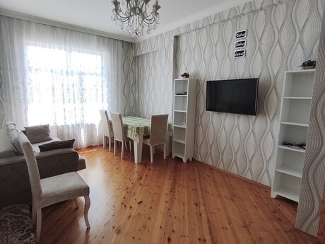 Аренда: 2-комнатная квартира, 60 м², Xalqlar Dostluğu: 600 ₼/мес 3