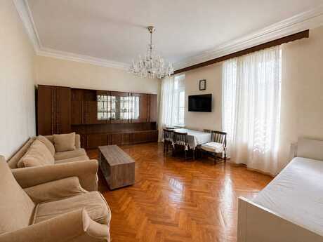 3 otaqlı mənzil, 110 m², İçəri Şəhər: 420 000 ₼ 2