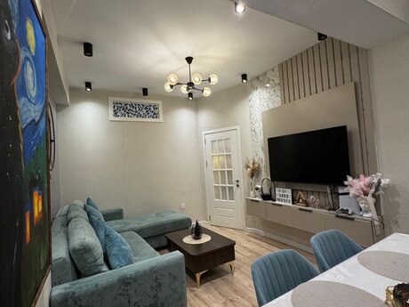 28 Mayda 3 otaqlı yeni tikili mənzil satılır, 70 m², 290 000 AZN, şəkil 3 / 12