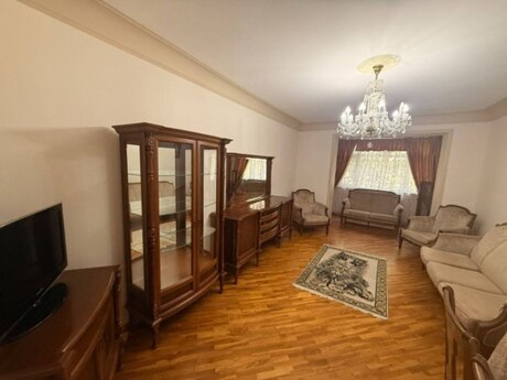 3-room apartment for rent, 90 m², Nəriman Nərimanov: 850 ₼/mo 2