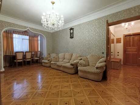 3 otaqlı mənzil, 85 m², Elmlər Akademiyası: 400 000 ₼ 3