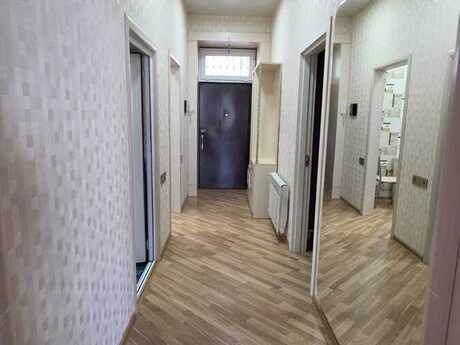 Sahildə 3 otaqlı köhnə tikili mənzil satılır, 80 m², 350 000 AZN, şəkil 5 / 12