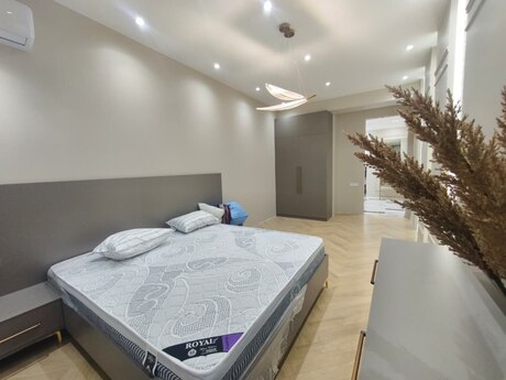 Аренда: 4-комнатная квартира, 200 м², 28 May: 4 500 ₼/мес 3