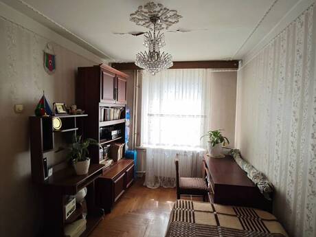 Neftçilərdə 3 otaqlı köhnə tikili mənzil satılır, 90 m², 197 000 AZN, şəkil 4 / 12