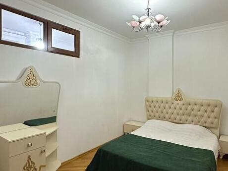 Kirayə 3 otaqlı mənzil, 145 m², Gənclik: 229 ₼/ay 5