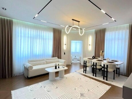 Elan №6474668 - Bakı, Şah İsmayıl Xətai m., 3 otaqlı, 93 m², 13/17 mərtəbə