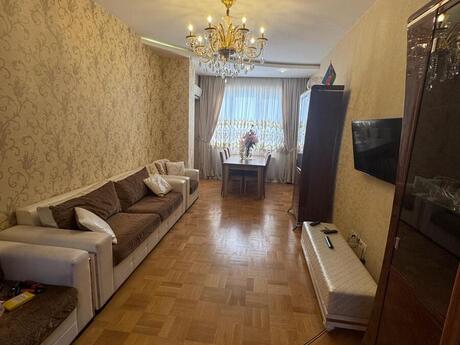 3 otaq · 121 m² · 12/14 mərtəbə, Gənclik