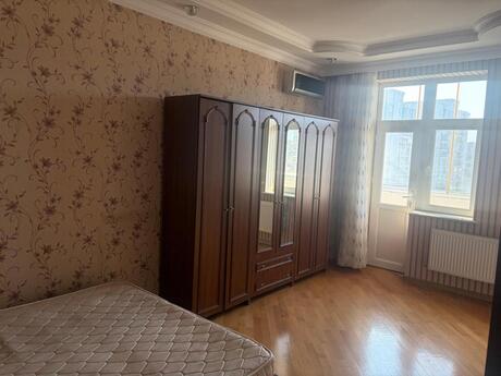 3 otaqlı mənzil, 132 m², 20 Yanvar: 300 000 ₼ 4