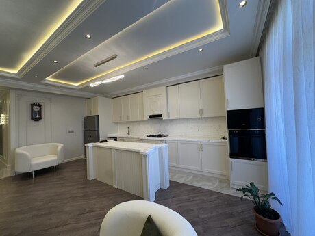 4 otaqlı mənzil, 152 m², Nəsimi: 695 000 ₼ 2