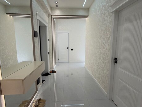2 otaqlı mənzil, 79 m², Xalqlar Dostluğu: 240 000 ₼ 2
