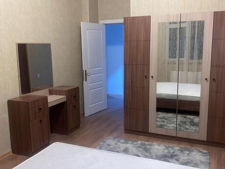 4-room apartment for rent, 100 m², Binəqədi: 650 ₼/mo 5