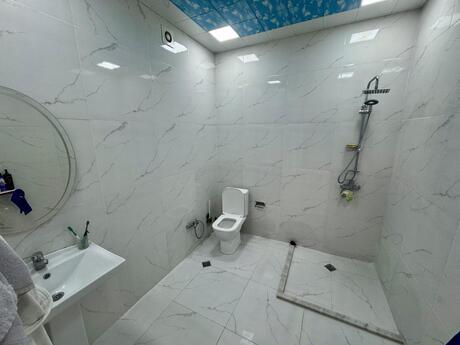 3-room apartment, 91 m², 8 Noyabr: 299 000 ₼ 5