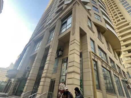 Elan №6474757 - Bakı, Nizami m., 3 otaqlı, 175 m², 14/22 mərtəbə