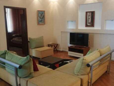 Elan №6474812 - Bakı, Elmlər Akademiyası m., 3 otaqlı, 81 m², 11/19 mərtəbə