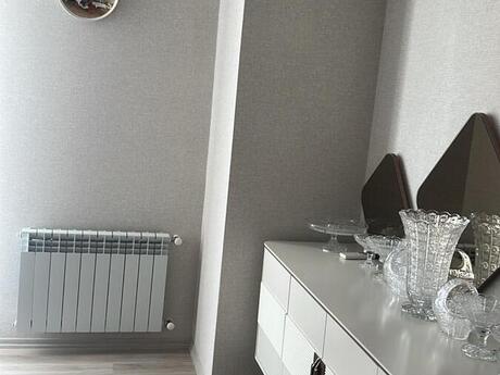 3 otaqlı mənzil, 96 m², 20 Yanvar: 325 000 ₼ 4