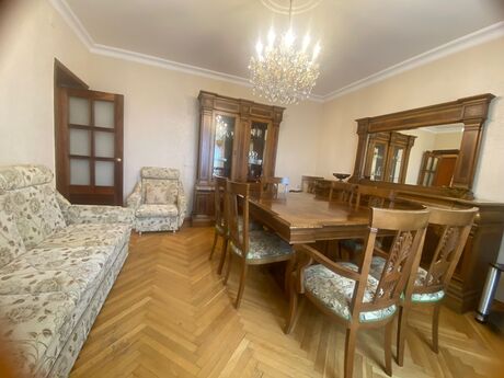 Объявление №6474844 - Баку, м. Элмляр Академиясы, 4-комн., 85 м², 6/9 этаж