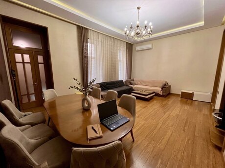 3 otaqlı mənzil, 130 m², Sahil: 339 500 ₼ 4