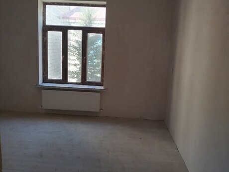 10 otaqlı həyət evi, 250 m², Badamdar: 180 000 ₼ 2