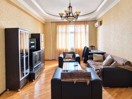 Kirayə 2 otaqlı mənzil, 80 m², Şah İsmayıl Xətai: 750 ₼/ay 2