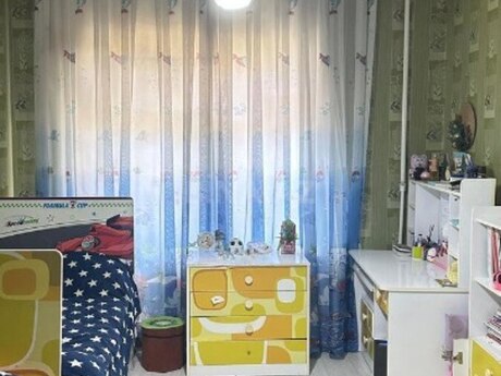 Объявление №6475017 - Баку, м. Халглар Достлугу, 4-комн., 100 м², 4/10 этаж