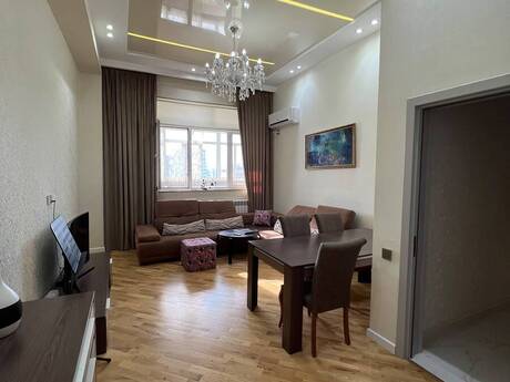Elan №6475043 - Bakı, 28 May m., 3 otaqlı, 100 m², 18/18 mərtəbə