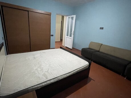 3-room apartment for rent, 85 m², Koroğlu: 750 ₼/mo 4