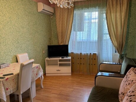 Elan №6475057 - Bakı, Həzi Aslanov m., 2 otaqlı, 65 m², 2/5 mərtəbə