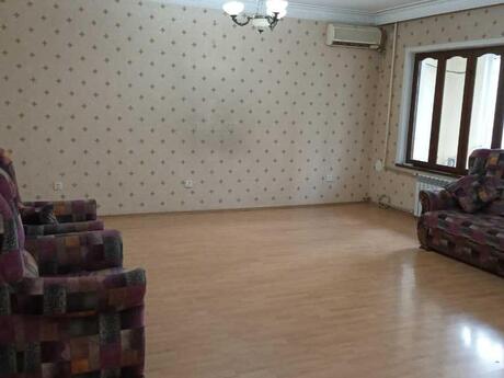 4 otaqlı mənzil, 120 m², Nəsimi: 315 000 ₼ 2