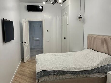 Kirayə 2 otaqlı mənzil, 90 m², Nəriman Nərimanov: 1 150 ₼/ay 2