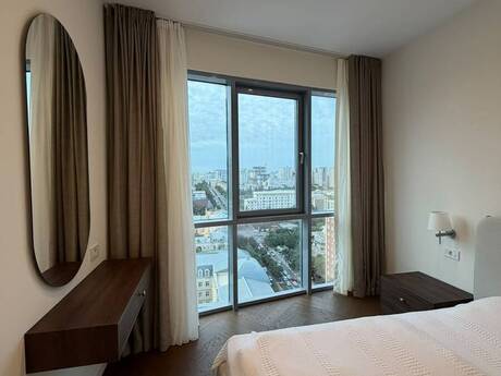 4 otaqlı mənzil, 160 m², 28 May: 790 000 ₼ 3